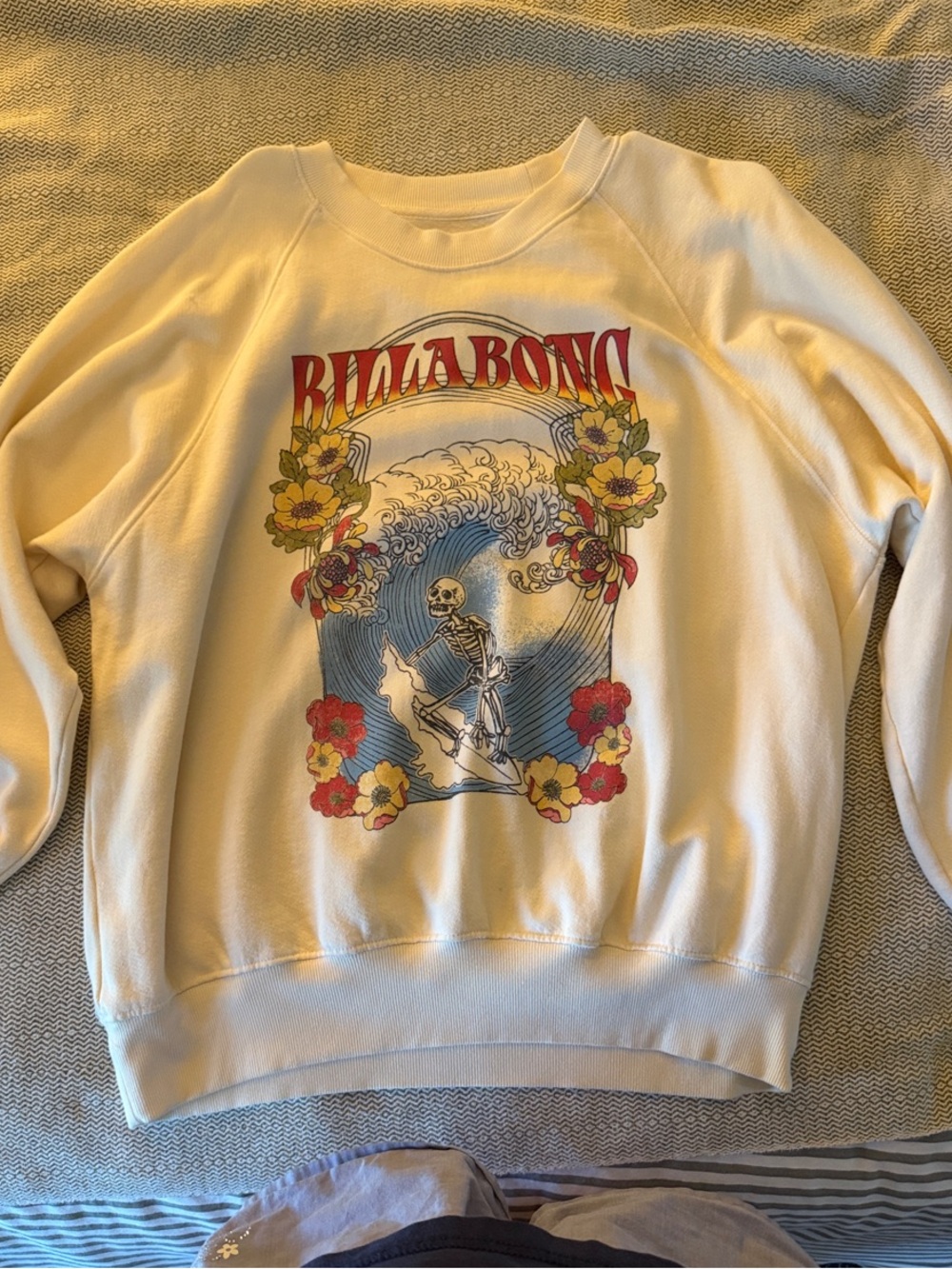 Billabong Cream Pullover with Red Logo and Blue Wave Graphic
